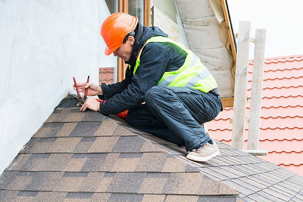 Best Roof Maintenance Services  in Leawood, KS